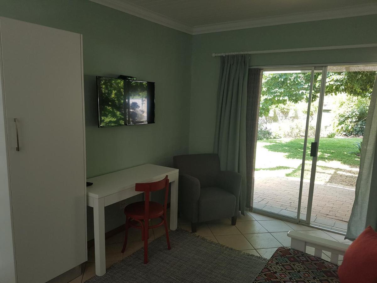 Bed and Breakfast Besigheim Stellenbosch Zewnętrze zdjęcie